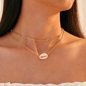 *Marina* Shell Layered necklace